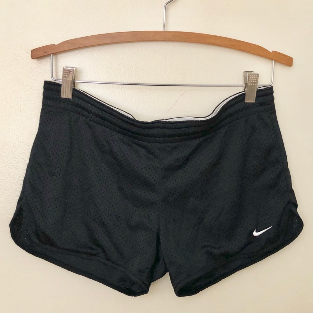 Nike black short shorts